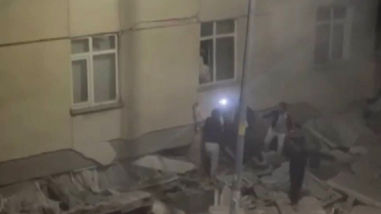 Maltepe'de 7 katlı binanın çökmesinden saniyeler sonra kaydedilen görüntüler ortaya çıktı
