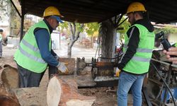 Turgutlu Belediyesi, ihtiyaç sahiplerine yardım eli uzatmaya devam ediyor