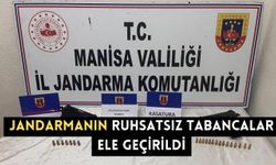 Jandarmanın ruhsatsız tabancalar ele geçirildi