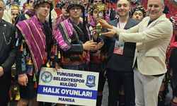 Yunusemre Belediyespordan halk oyunlarında üç kupa üç şampiyonluk