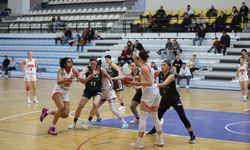 Play- Off’u garantileyen Turgutlu Belediyesi yine galip