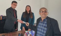 Demirci'de parasını kaybeden yaşlı adamın imdadına zabıta ekipleri yetişti
