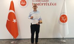 Manisalı Fotoğrafçı İzmir'de ödülünü aldı