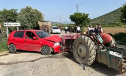 İzmir'de trafik kazası: 4 kişi yaralandı