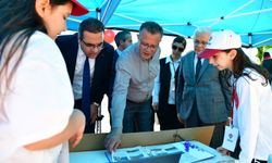 Alaşehir BİLSEM'de TÜBİTAK 4006 Bilim Fuarı açıldı