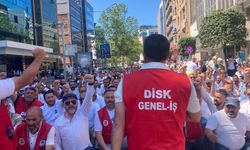 İzmir Büyükşehir'de, grev beşinci gününde işçilerin eylemi sürüyor