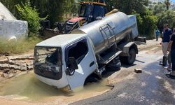 İsale hattı patladı, tanker çukura düştü