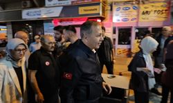 Bakan Ali Yerlikaya 6.1'lik depremin yaşandığı Sındırgıda açıklamalarda bulundu