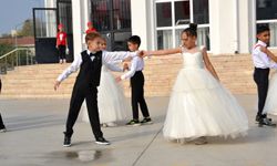 ‘Son Balo' gösterisi ile 10 Kasım'a özel anma