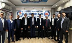 Eğitim-Bir-Sen Yunusemre'de bayrak değişimi