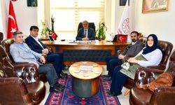 Eğitimcilerin talepleri Demirci'de masaya yatırıldı