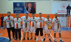 Öğretmenlerin nefes kesen voleybol turnuvası tamamlandı