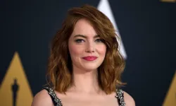Emma Stone dünyanın en güzel kadını seçildi