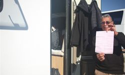 Marmaris'te karavanda yaşayan emekliye belediyeden "barınma tutanağı" şoku