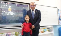 Çetin Akın minik Eylül'ün seçim vaadine kayıtsız kalmadı