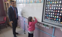 Müdür Yıldırak öğrencilerle buluştu