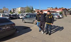 120 suç kaydı olan hırsız, otomobille geldi çekiciden telefon çaldı