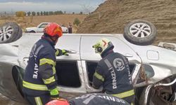 Yoldan çıkan otomobil takla attı; 2 yaralı