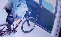 Bisikletini çalan hırsıza, "Yaşın genç diye şikayetçi olmadık, bir an önce iş bul ve çalış" diye nasihat verdi