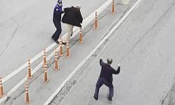 İki yaşlı adamın kavgasını araya girenler önledi