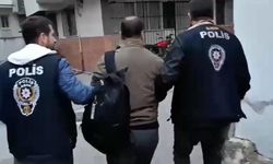 İzmir'de siber operasyonu: 4 firari dolandırıcı yakalandı