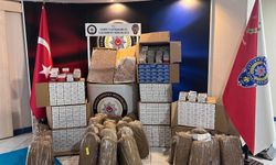 Demirci'de kaçak tütün operasyonu