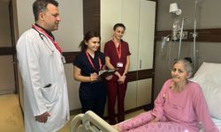 Akciğerini kaybeden hasta karın dokusu nakliyle sağlığına kavuştu