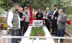 Şehit Mustafa Kozak’ın annesi Gülşen Kozak'ı duygulandıran ziyaret