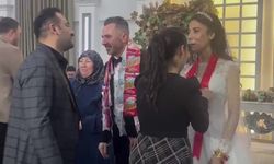 Damada takı yerine çubuk kraker taktılar