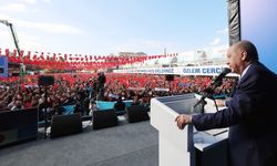 Cumhurbaşkanı Erdoğan: "Bizimle laf değil eser, hizmet yarıştırın"