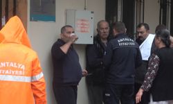 Yaşlı adamı komşuları evden çıkardı, yangın ucuz atlatıldı