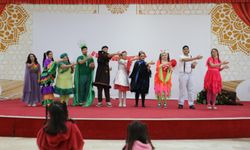 Çocuklar sağlıklı beslenmeyi tiyatroyla öğrendi