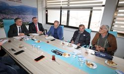 Şehzadeler Başkanı Şimşek muhtarlarla bir araya geldi