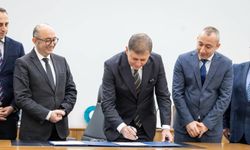 Başkan Tugay'dan tarihi imza: Büyükşehir Belediyesi evine dönüyor