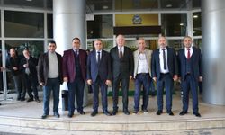 Manisa'da 155 No’lu Halk Otobüsleri Kooperatifi’nde Fevzi Açıkel güven tazeledi