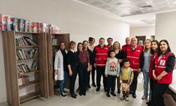 Kızılay’dan minik yüreklere moral desteği