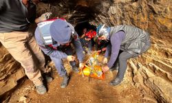 İzmir'de mağarada 9 saatlik kurtarma seferberliği