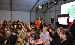 Demirci’de Ramazan, çocukların sevinciyle taçlandı