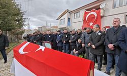 Kalp krizi sonrası vefat eden belediye başkanı toprağa verildi