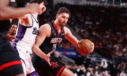 Alperen Şengün'den, Sacramento karşısında triple double