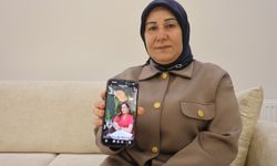 Depremde 2 kızı can veren acılı anne, evlatlarını kurtarabilmek için uğraşan Mehmetçiğin emeklerini unutmuyor