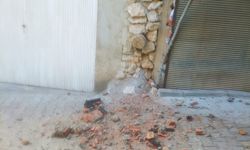 Depreme uyanan kadın dua ederek sarsıntının geçmesini bekledi