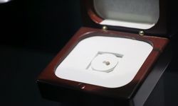 Dünyanın en küçük kitabı İzmir'de