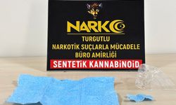 Turgutlu'da emniyetin sokak çalışmalarında 2 torbacı yakalandı