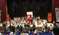 Turgutlu’da tiyatroya ve çocuk festivaline yoğun ilgi
