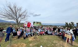 Sarıgöl’de öğrenciler doğa sevgisini sahada öğrendi