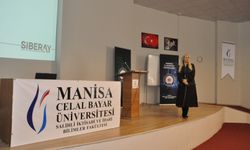 Salihli’de üniversite öğrencilerine siber suçlar ve dolandırıcılık eğitimi