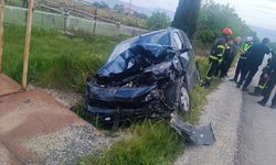 Traktör ile hafif ticari araç çarpıştı