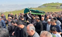 Okul saldırısında hayatını kaybeden Yusuf Tarık son yolculuğuna uğurlandı