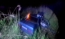 Otomobil kanala uçtu: 2 ölü, 5 yaralı